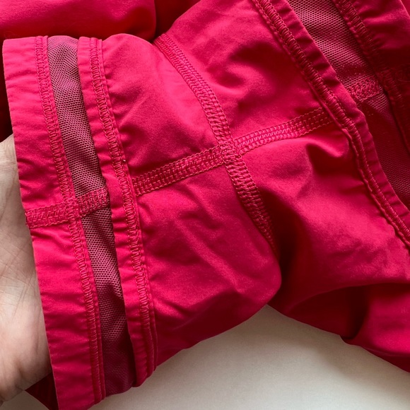Lululemon Make a Move Short in Pink (Size 8) - Picture 8 of 9